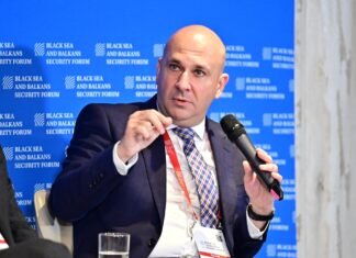 Directorul Hidroelectrica: „Suntem ca o săracă fată bogată. Investim masiv în diverse domenii, iar apoi observăm că un ministru primește doar 36 de euro pe zi.”