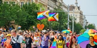 Ungaria reînvie parada Pride, semn al schimbărilor liberale sub noul prim-ministru Magyar, după ani de restricții sub Viktor Orbán.