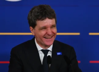 Nicușor Dan, huiduit vehement la Galați: „Demisia!”