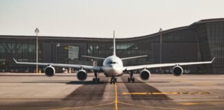 Fraport: Europa dispune de suficiente rezerve de kerosen pentru vara aceasta