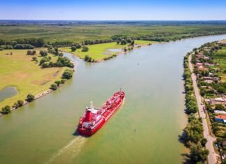Finalizarea lucrărilor de modernizare a portului Sulina se apropie, cu investiții de peste 267 milioane lei, în principal din fonduri europene.