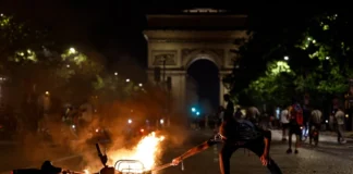 Un mort într-un accident de circulație în Paris, în urma sărbătorilor victoriei PSG; un tânăr de 17 ani, în stare critică după o tentativă de omor.
