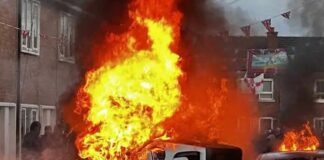 Familii române din Belfast victime ale violențelor: locuințe vandalizate și evacuări în masă.