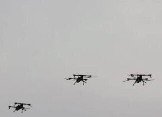 Alertă pe granița României! Roi de drone identificat lângă Tulcea, intervenție F-16 în acțiune.