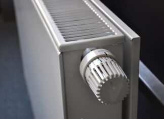 Cum să reduci facturile la gaz în sezonul rece: Trucuri pentru a menține căldura în casă fără costuri suplimentare.