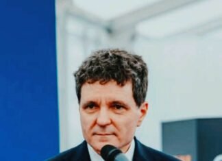 Mihai Ghigiu, declarație în mijlocul crizei politice: „Avem nevoie de stabilitate”. Opiniile sale despre suspendarea președintelui.