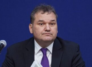 Mii de pacienți cu HIV și afecțiuni rare se confruntă cu riscul de a pierde tratamentul. Ce se va întâmpla din 1 noiembrie?